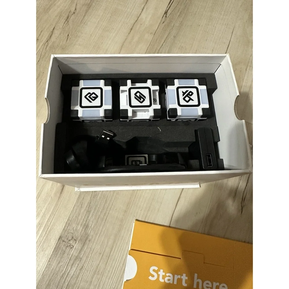 Anki Cozmo‎ Robot Toy With Three Cubes And Charger Tested